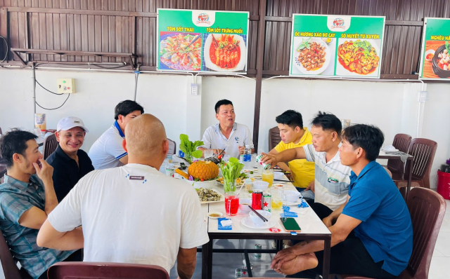 Không gian quán 4
